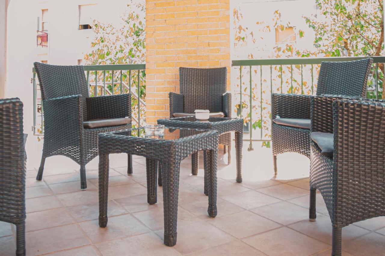 Il Mughetto - Appartamento Con Terrazza Privata San Quirico d'Orcia Bagian luar foto